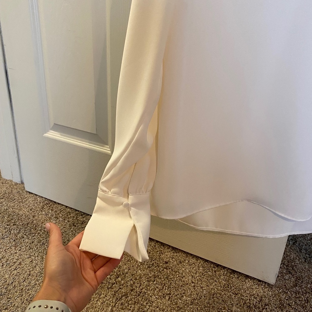 White formal blouse - Picture 3 of 4